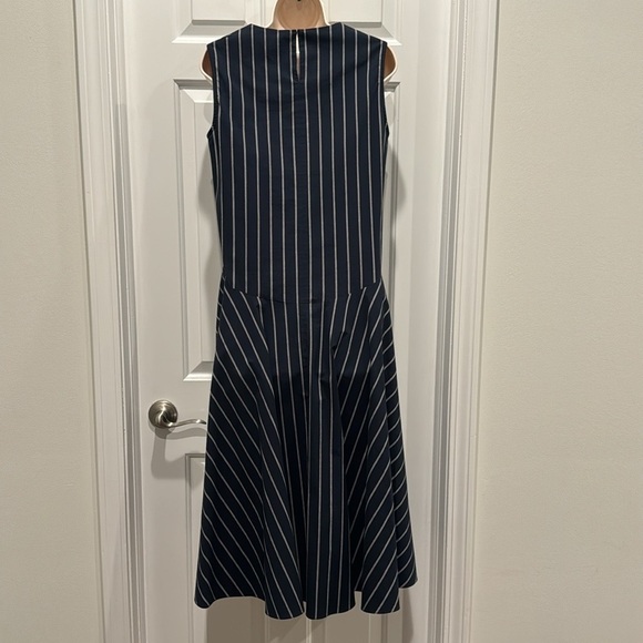 ‘S MaxMara midi sleeveless navy and grey stripe dress size 10 - Picture 9 of 13